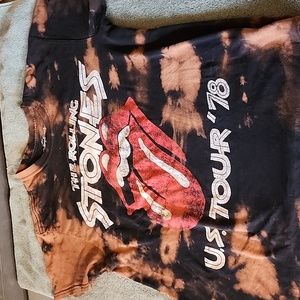 Sold- 😭😭Rolling stones tee! Oversized medium